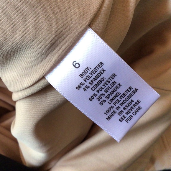 Roz and Ali Dress, Size 6 - Picture 5 of 6